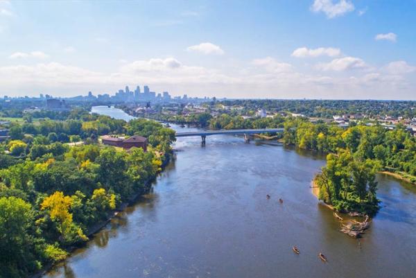 رود می سی سی پی: شاهراه حیاتی آمریکا از سرچشمه تا تاریخ و آینده رود می سی سی پی: شاهراه حیاتی آمریکا از سرچشمه تا تاریخ و آینده